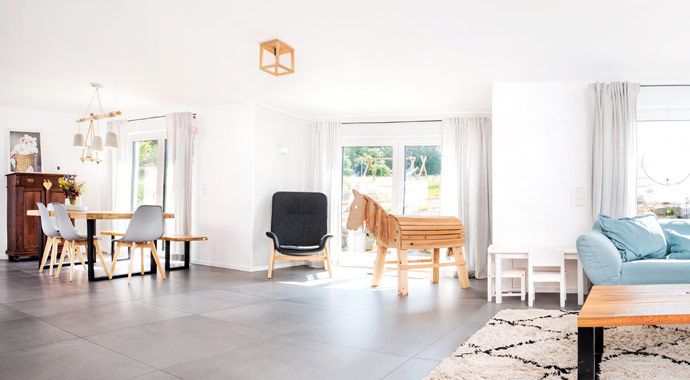 Wohnbereich Kundenhaus Amika von Fingerhut Haus