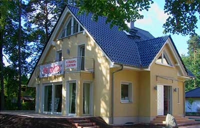 Heinz von Heiden Musterhaus Straußberg II Außenansicht