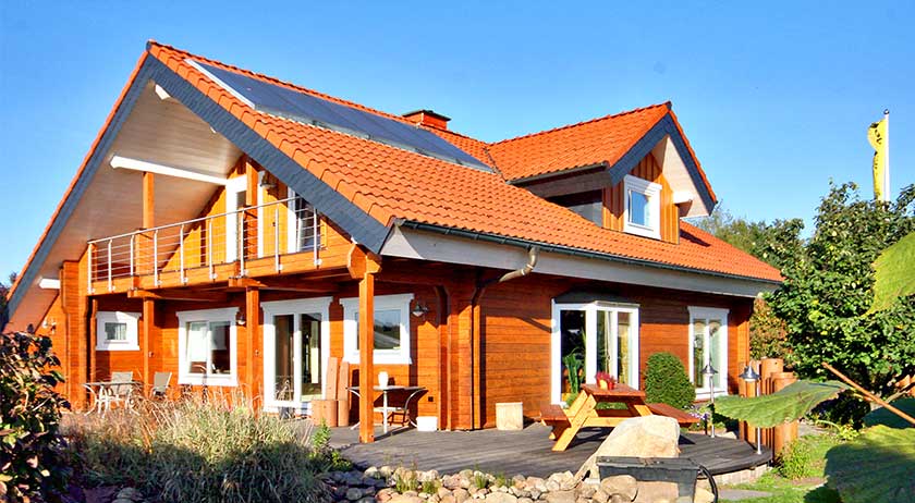 LéonWood Blockhaus Scandic Außenansicht