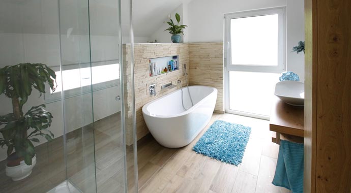 Badezimmer Kundenhaus Point 140 A2 von Dan-Wood