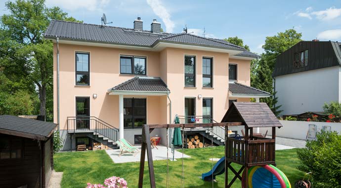 Roth-Massivhaus: Stadtvilla als Doppelhaus - Galerien - Hurra Wir Bauen