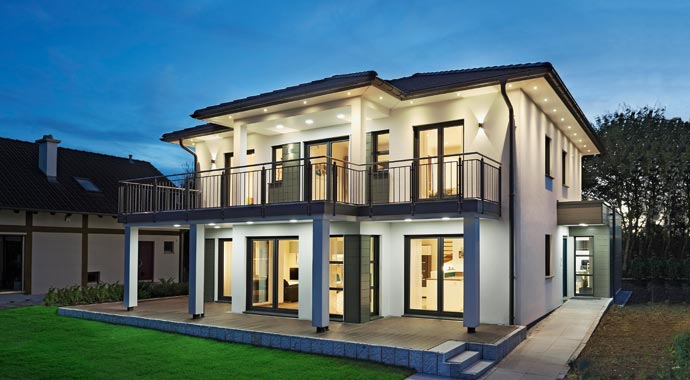 Außenansicht Musterhaus Bitburg von Streif-Haus