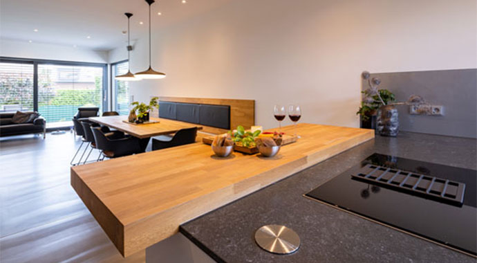 Küchentheke modern 164 von LUXHAUS