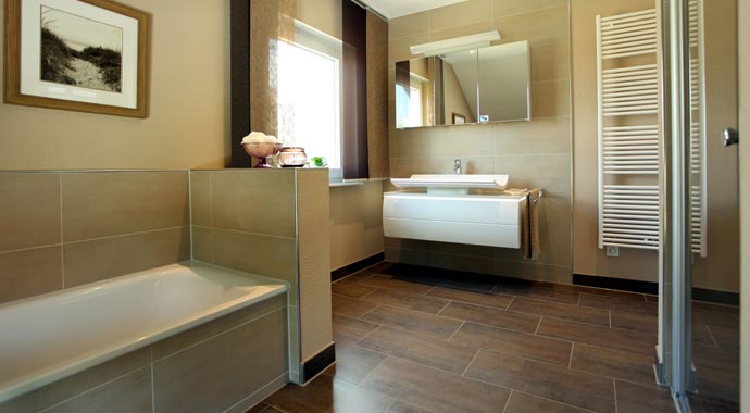 FingerHaus Musterhaus Medley Badezimmer