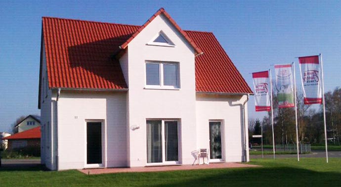 Town & Country Haus Musterhaus Lichthaus 121 Außenansicht