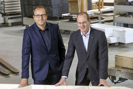 Klaus Cronau und Dr. Mathias Schäfer, Geschäftsführung von FingerHaus Klaus Cronau und Dr. Mathias Schäfer, Geschäftsführung von FingerHaus