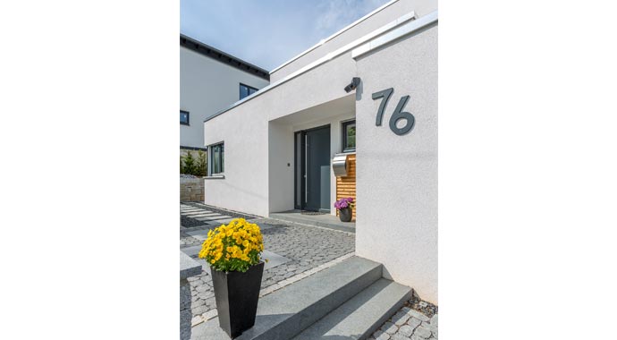 Außenansicht Bauhaus-Villa von Meisterstück-HAUS