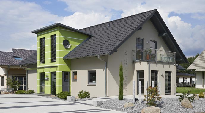 Rensch-Haus Musterhaus Valencia Außenansicht