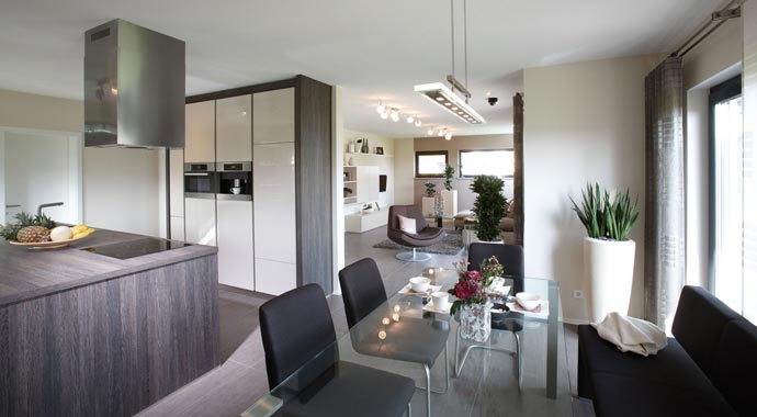 FingerHaus Musterhaus VIO 400 Essbereich