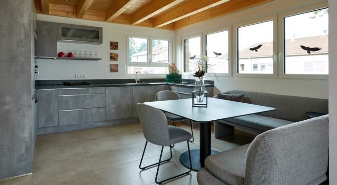 Essbereich Haus Schwalbenflug von Rems-Murr Holzhaus