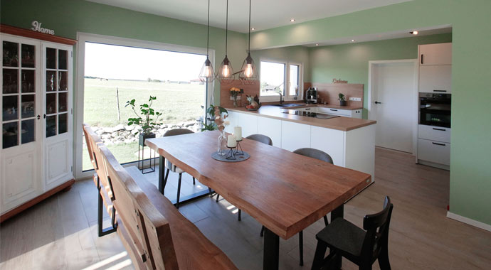 Essbereich Family 130 von Dan-Wood Family