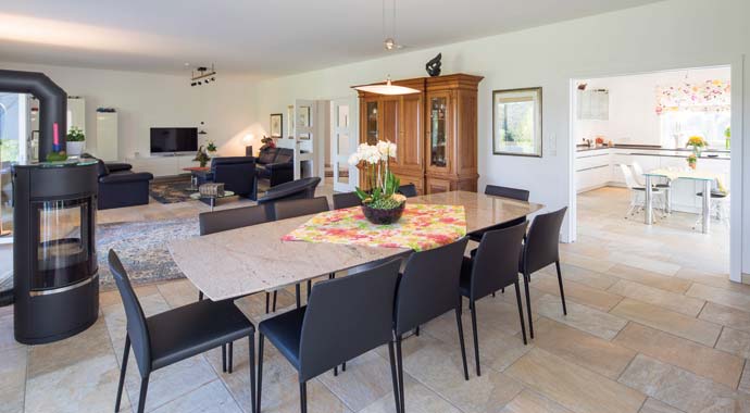 FingerHaus Altersgerechter Bungalow Grundriss Wohnbereich