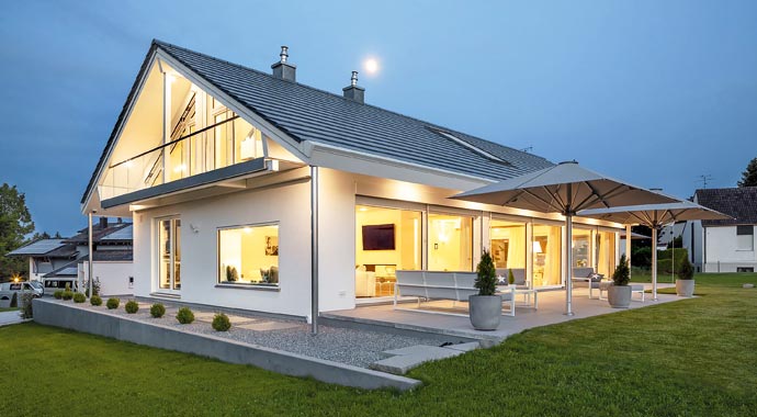 Außenansicht Haus Pöring von Regnauer Hausbau Außenansicht Haus Pöring von Regnauer Hausbau