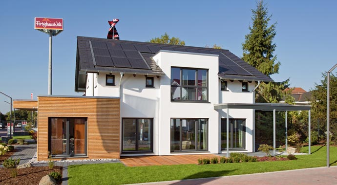 Fingerhut Haus EnergiePlus Haus R 140.20 Außenansicht