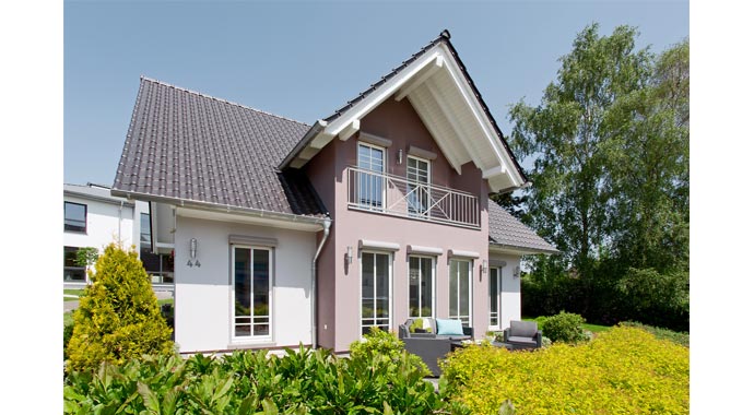 Fingerhut Haus Musterhaus Neunkhausen R 99.20 Außenansicht