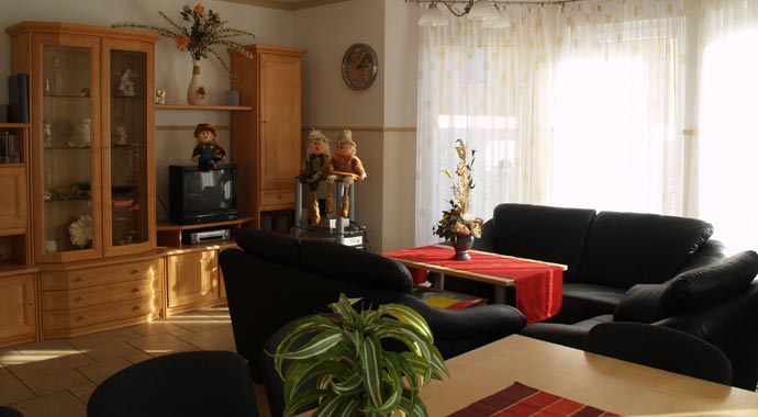 Town & Country Haus Musterhaus Winkelbungalow 108 Außenansicht