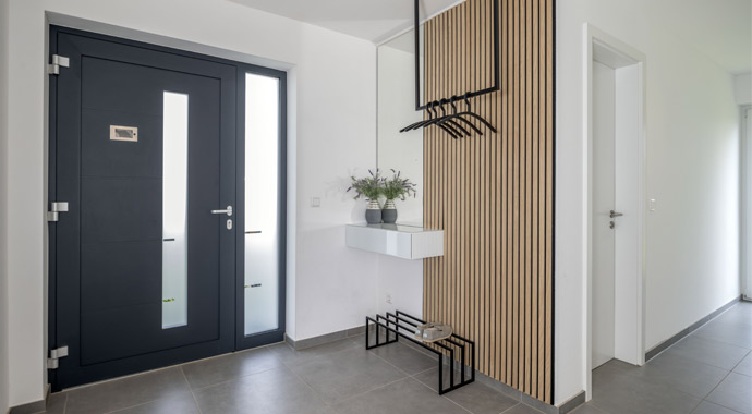 Diele Haus Degenhardt von BAUMEISTER-HAUS