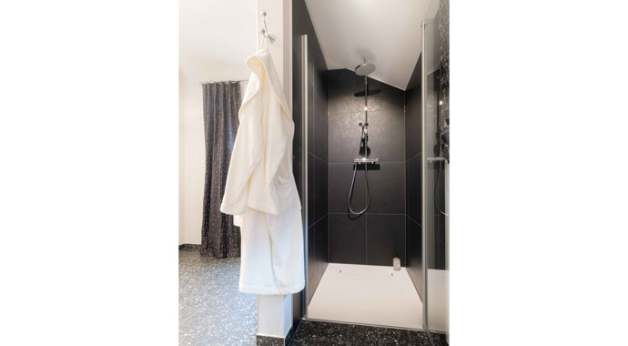 Badezimmer Musterhaus SENTO 503 von FingerHaus