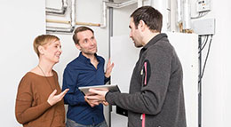 Moderne Heizung mit Öl-Brennwerttechnik