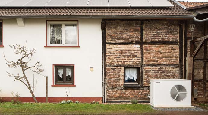 Luft-Wasser-Wärmepumpe von Stiebel Eltron