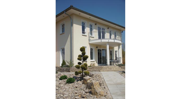 Rötzer-Ziegel-Element-Haus Musterhaus Regensburg Außenansicht