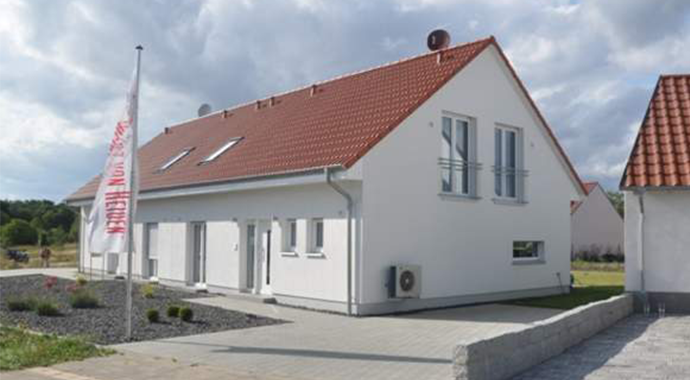 Heinz von Heiden Musterhaus Sennfeld Außenansicht