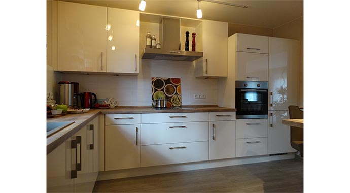 Town & Country Haus Musterhaus Flair 125 modern Küche