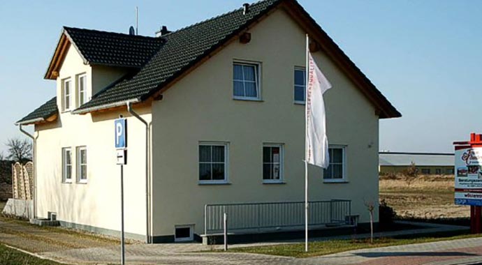 Town & Country Haus Musterhaus Generationenhaus 159 Außenansicht