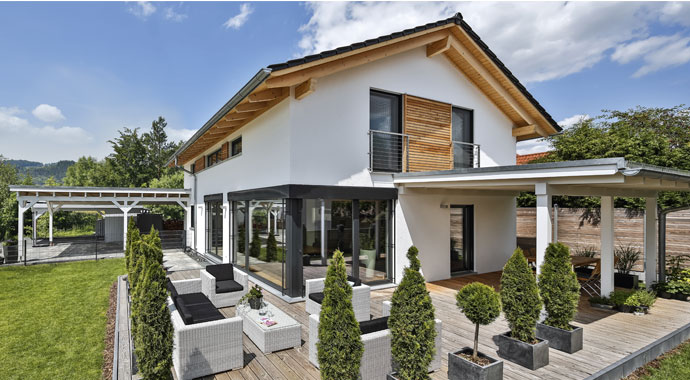 Regnauer Hausbau Haus Bruckberg Außenansicht