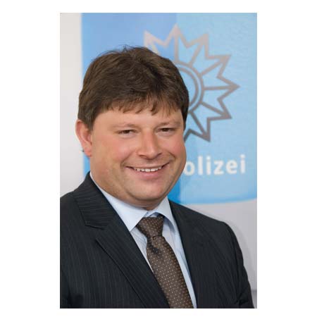 Portrait Kriminaloberrat Harald Schmidt Portrait Kriminaloberrat Harald Schmidt