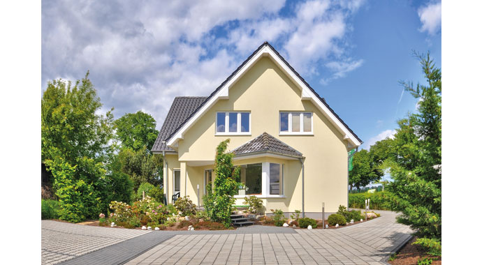 Helma Eigenheimbau Musterhaus in Falkensee Außenansicht 