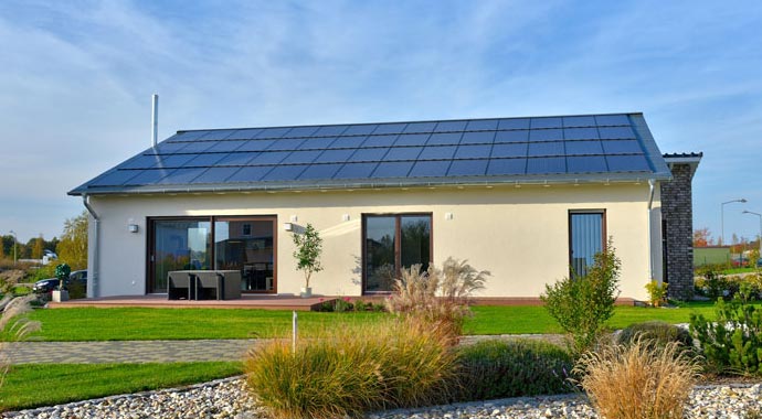 Helma Eigenheimbau Musterhaus Cuxhaven Außenansicht