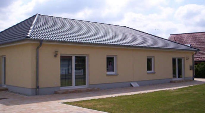 Heinz von Heiden Musterhaus Kitzen Außenansicht