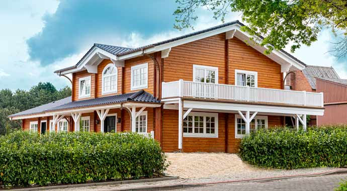 Außenansicht Haus Starke von Nordic-Haus Blockhäuser