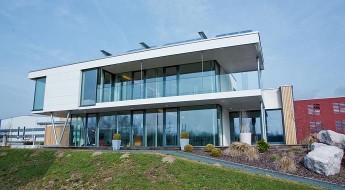 Griffner Fertighaus Musterhaus Griffen Box Außenansicht