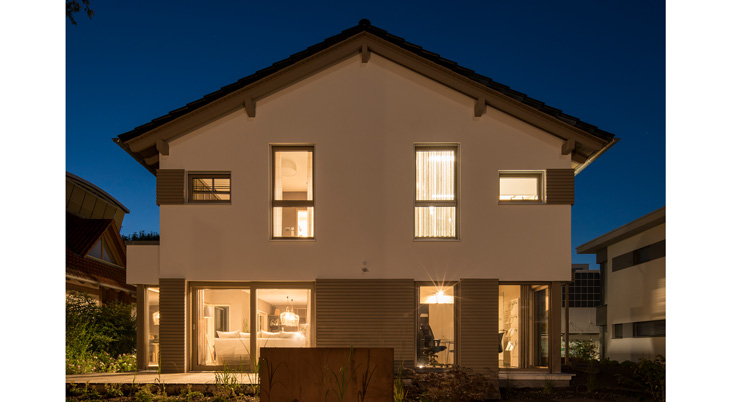 Aussenansicht Musterhaus Fellbach MEDLEY 3.0 von FingerHaus