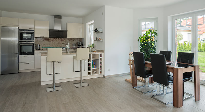 Roth-Massivhaus Friesenhaus Essbereich