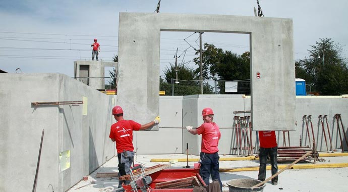 Glatthaar Fertigkeller Fertigteile mit Fenster und Türen