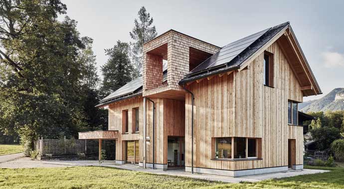 Außenansicht Wohnhaus Abersee von holzius