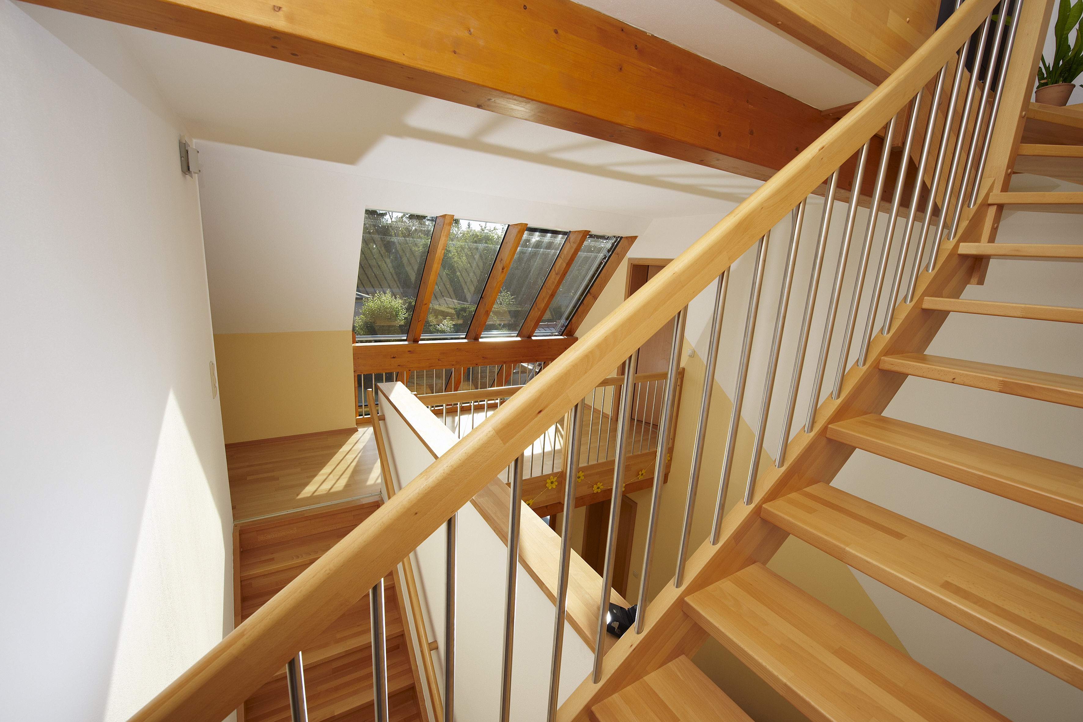 Doppelhaushälfte-Neubau Reich Innenansicht