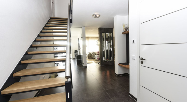 Musterhaus Stuttgart von Rötzer-Ziegel-Element-Haus Eingangsbereich