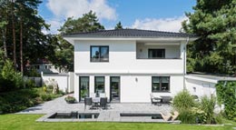 Außenansicht individuell geplante Stadtvilla von Arge-Haus