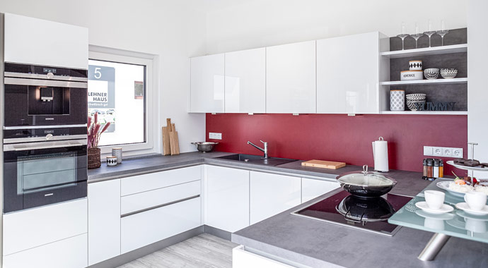 Küche Musterhaus Fellbach von STREIF Haus