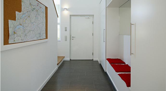 Fertighaus Weiss Musterhaus Vario Classic Flur