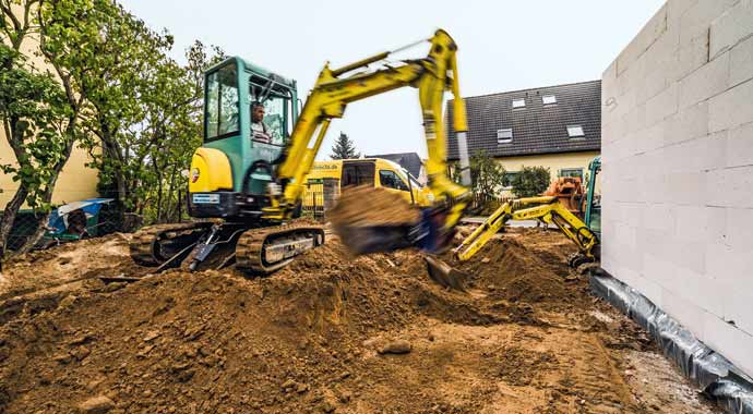 Bagger bei der Arbeit