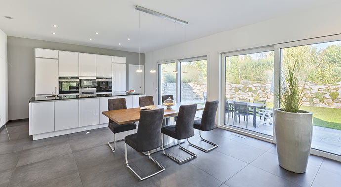 Essbereich Traumhaus mit Dachterrasse von Meisterstück-Haus