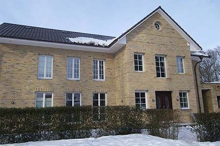 Holzfenster mit Sprossenfenster Holzfenster mit Sprossenfenster