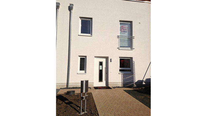 Town & Country Haus Musterhaus Doppelhaus Mainz 128 Außenansicht