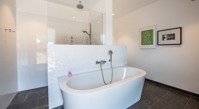 Badezimmer CityLife 450 von WeberHaus