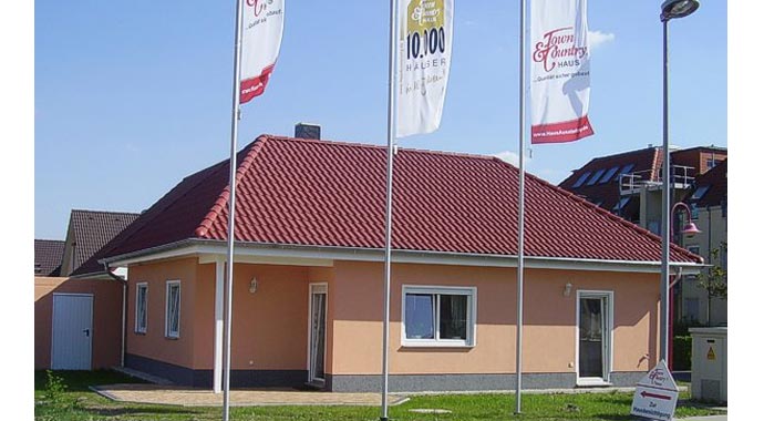 Town & Country Haus Musterhaus Bungalow 78 Außenansicht